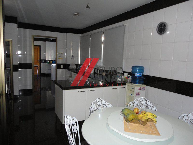 Apartamento, Funcionários, 4 Quartos, 6 Vagas, 2 Suítes