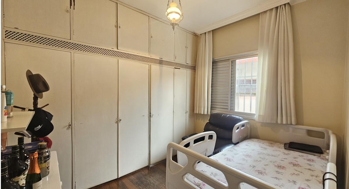 Casa, João Pinheiro, 3 Quartos, 2 Vagas, 1 Suíte