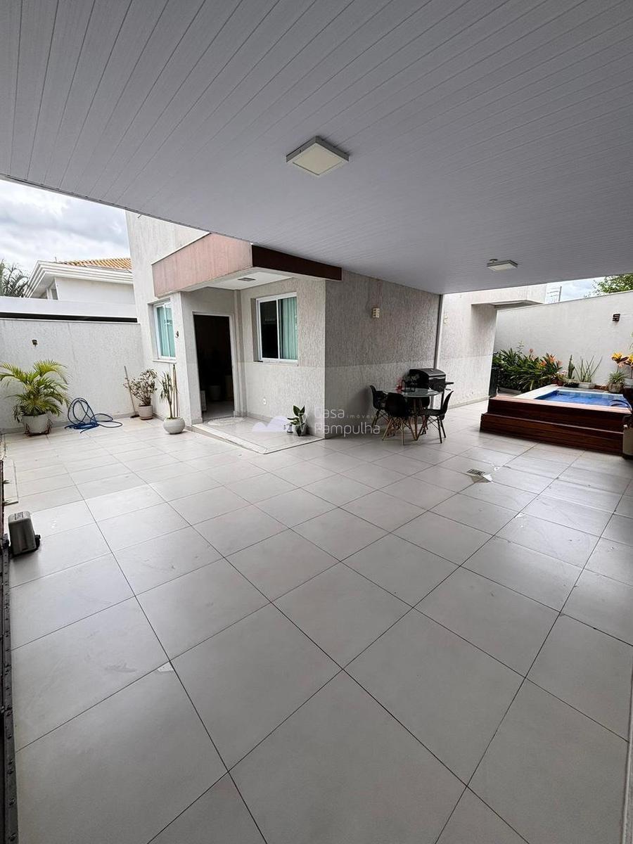 Casa, Planalto, 3 Quartos, 2 Vagas, 1 Suíte