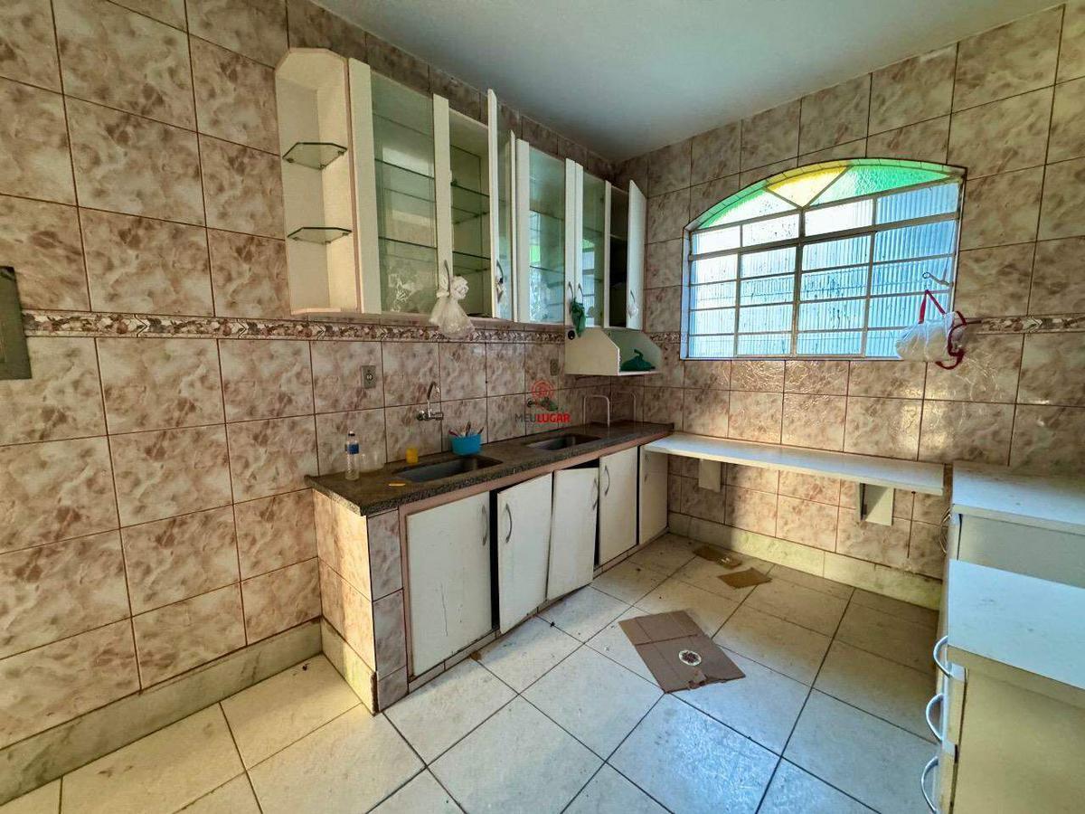 Casa, Diamante, 3 Quartos, 10 Vagas, 1 Suíte
