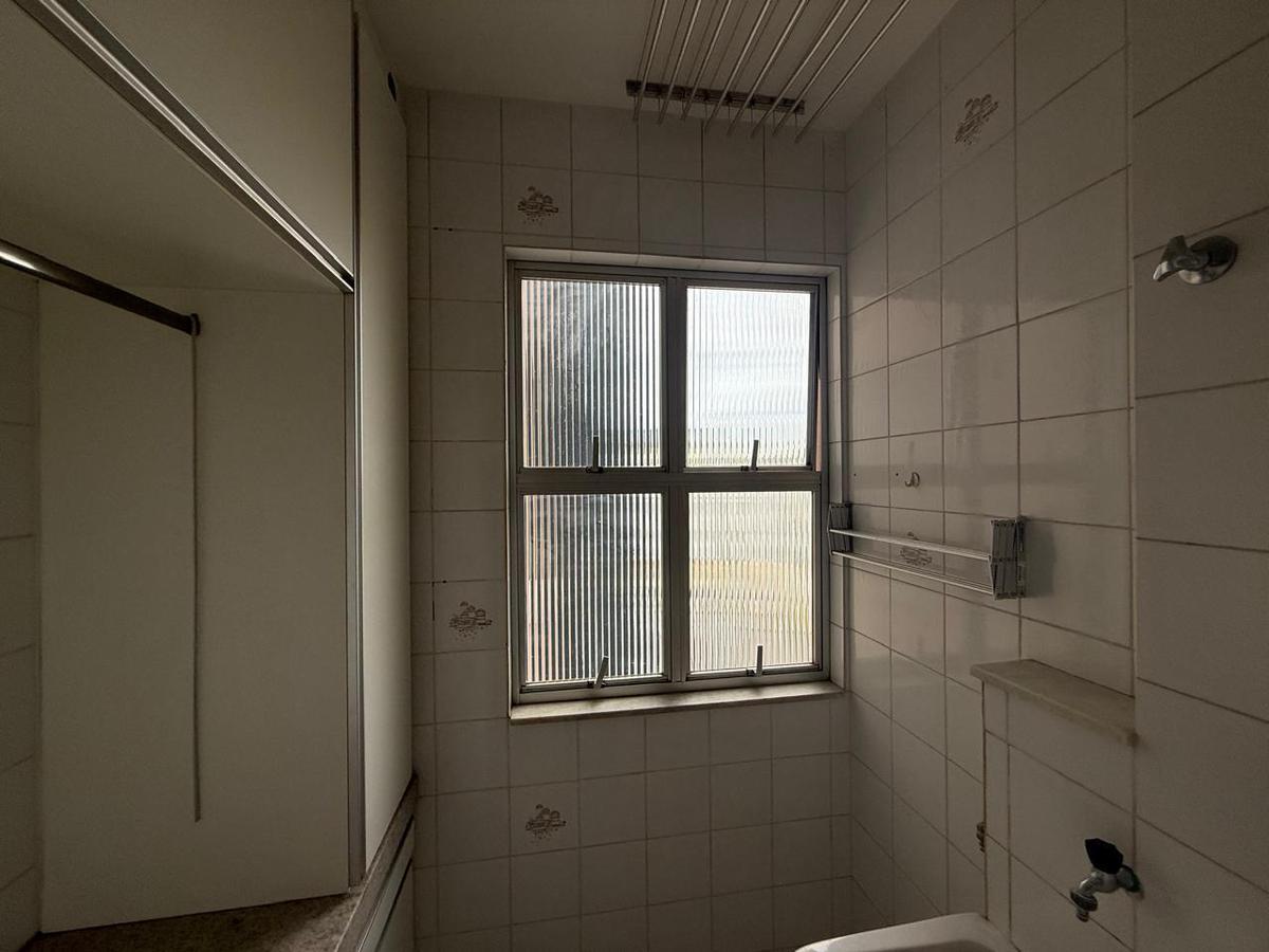 Apartamento, Santa Cruz, 2 Quartos, 1 Vaga