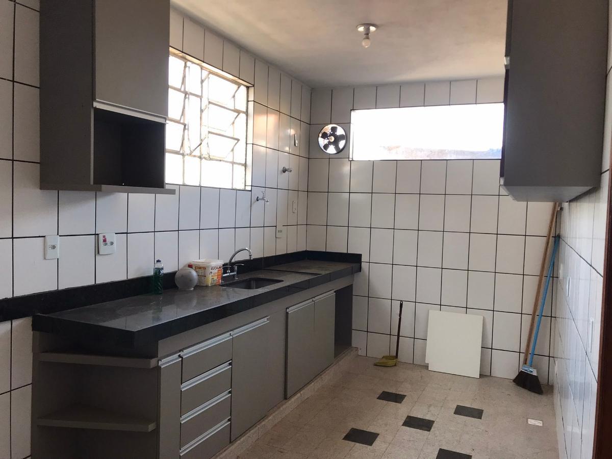 Casa Comercial, São Bernardo, 4 Quartos, 4 Vagas, 1 Suíte