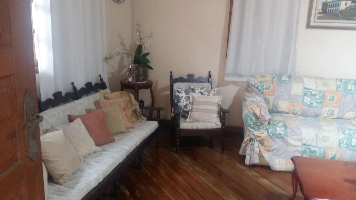 Casa, Paquetá, 3 Quartos, 5 Vagas, 1 Suíte