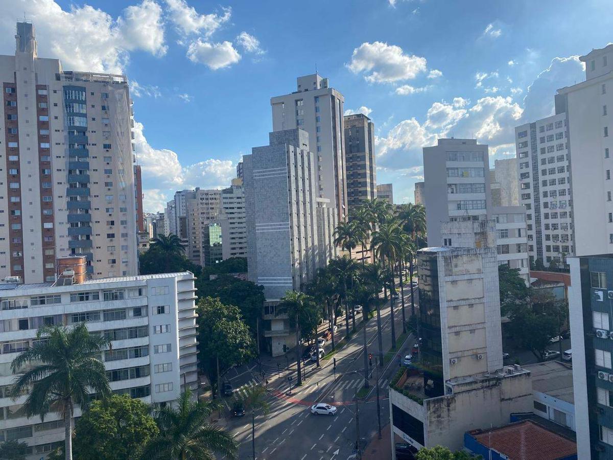 Andar, Savassi, 0 Quarto, 3 Vagas