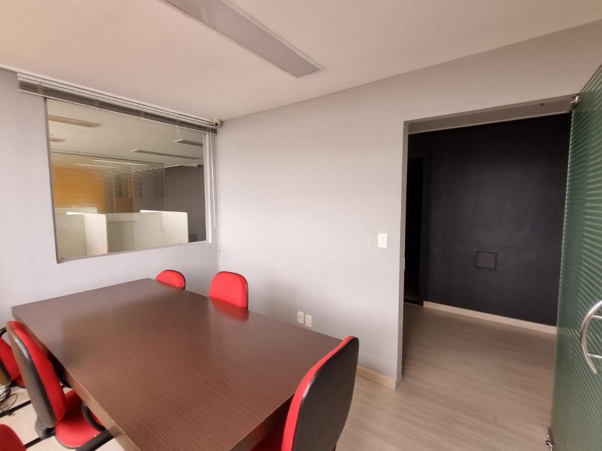 Sala, São Bento, 0 Quarto, 0 Vaga