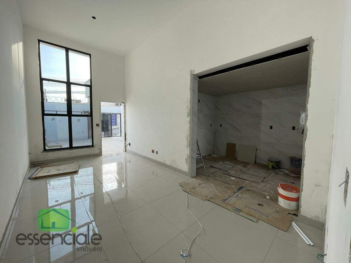 Casa, Europa, 3 Quartos, 3 Vagas, 1 Suíte