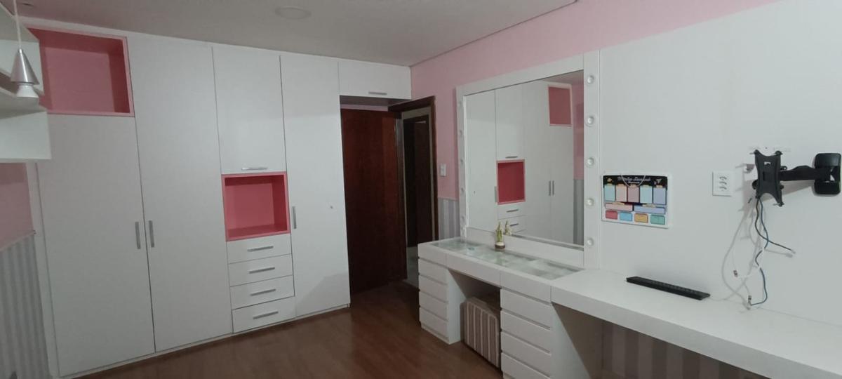 Casa, Araguaia, 3 Quartos, 3 Vagas, 1 Suíte