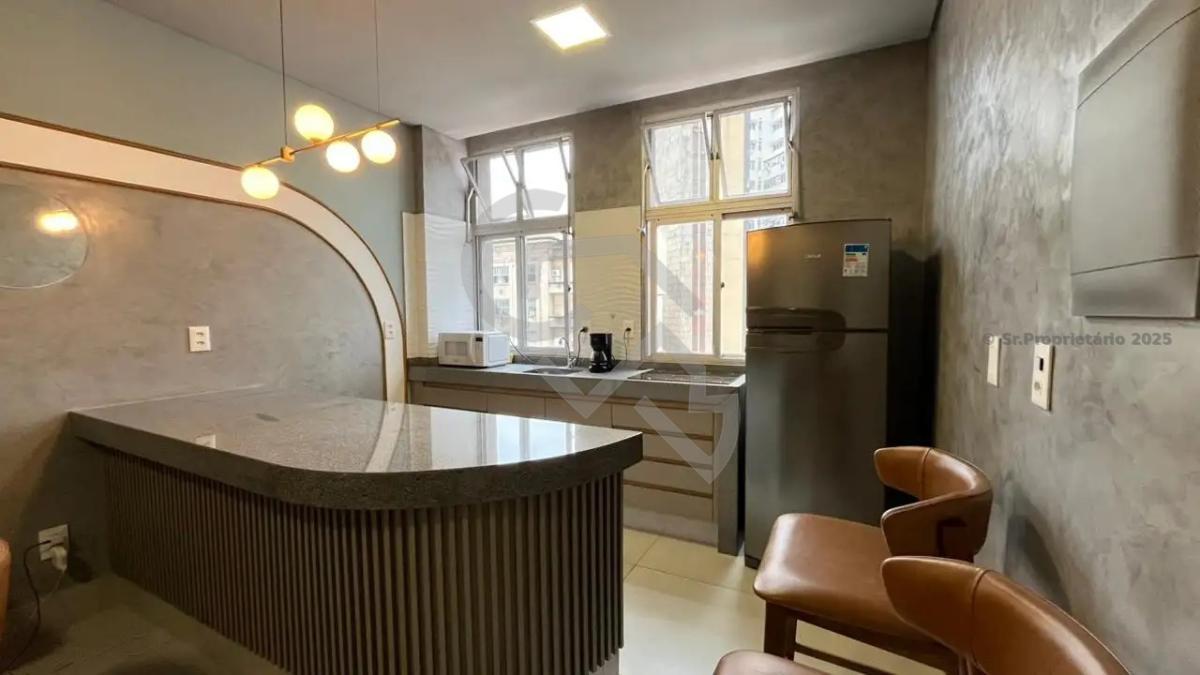 Apartamento, Centro, 2 Quartos, 0 Vaga, 1 Suíte