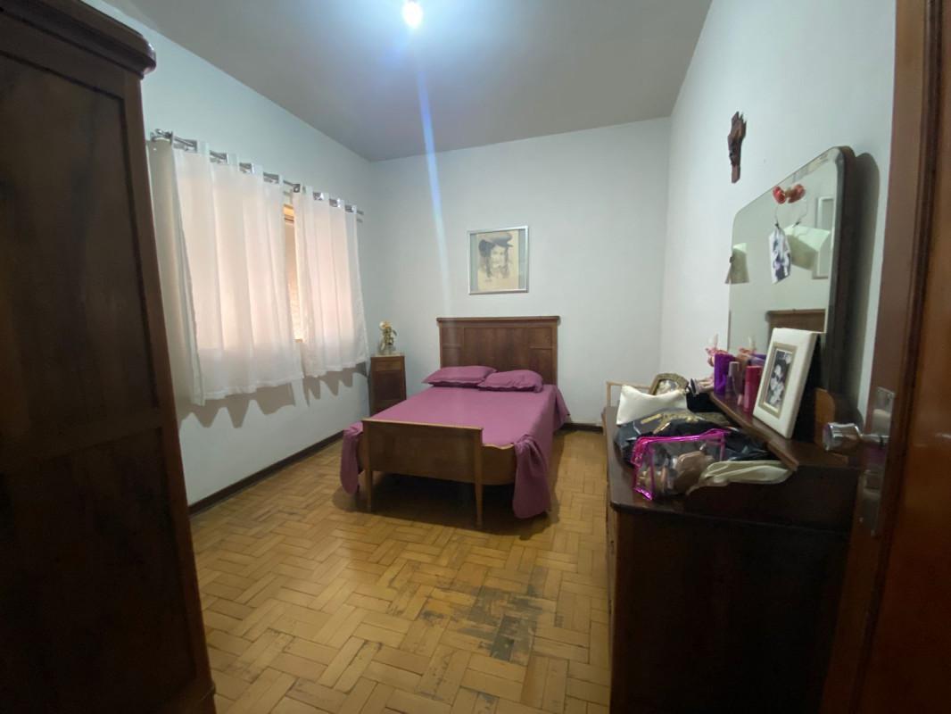 Casa, Centro, 5 Quartos, 2 Vagas