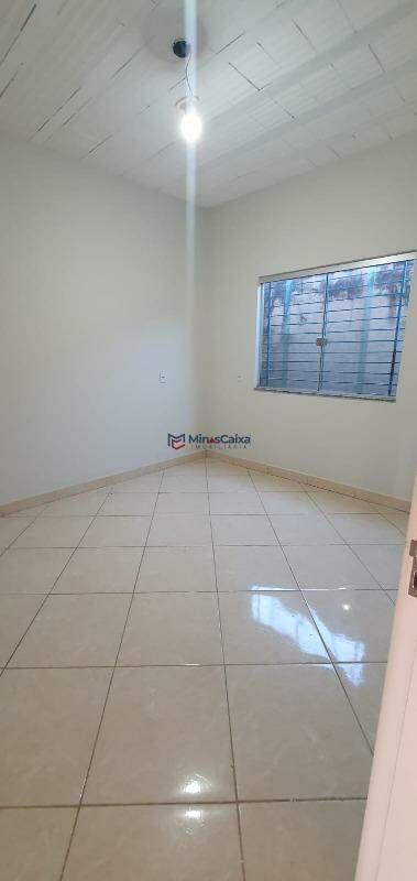 Casa, Nova Esperança, 3 Quartos, 7 Vagas, 1 Suíte