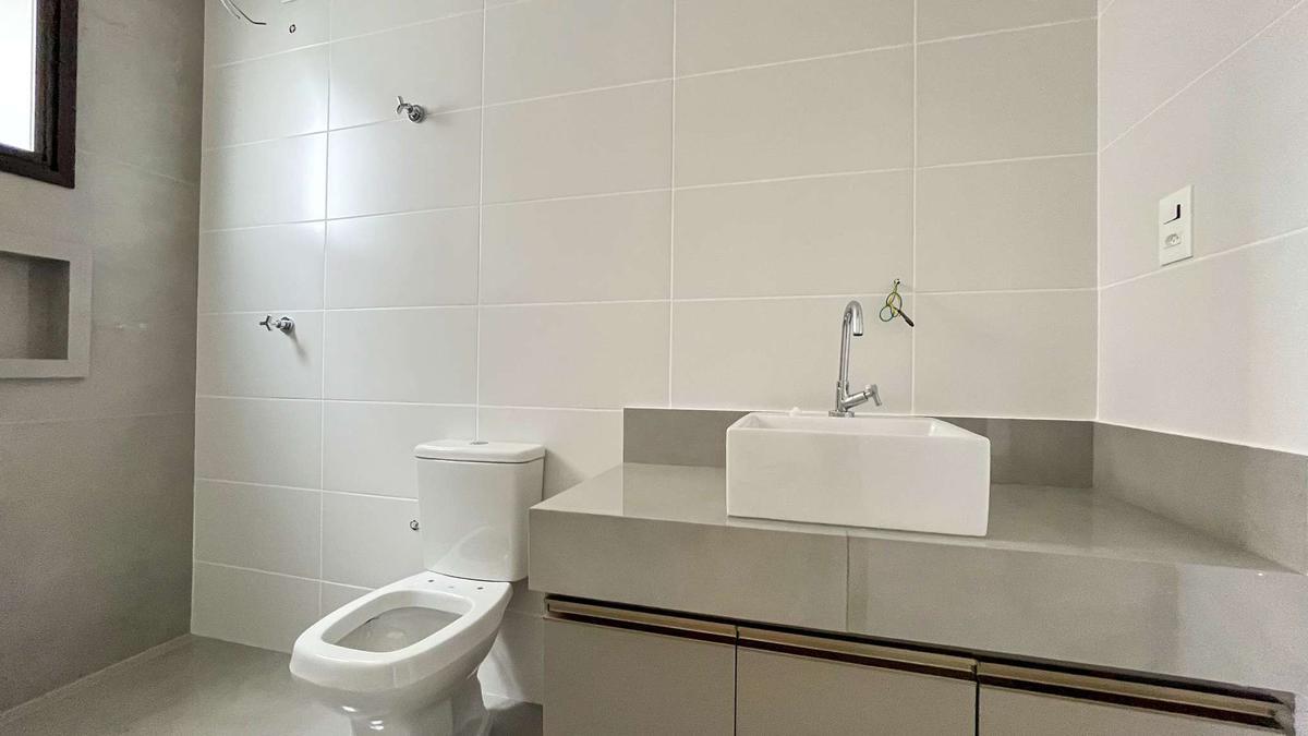 Apartamento, Castelo, 3 Quartos, 2 Vagas, 3 Suítes