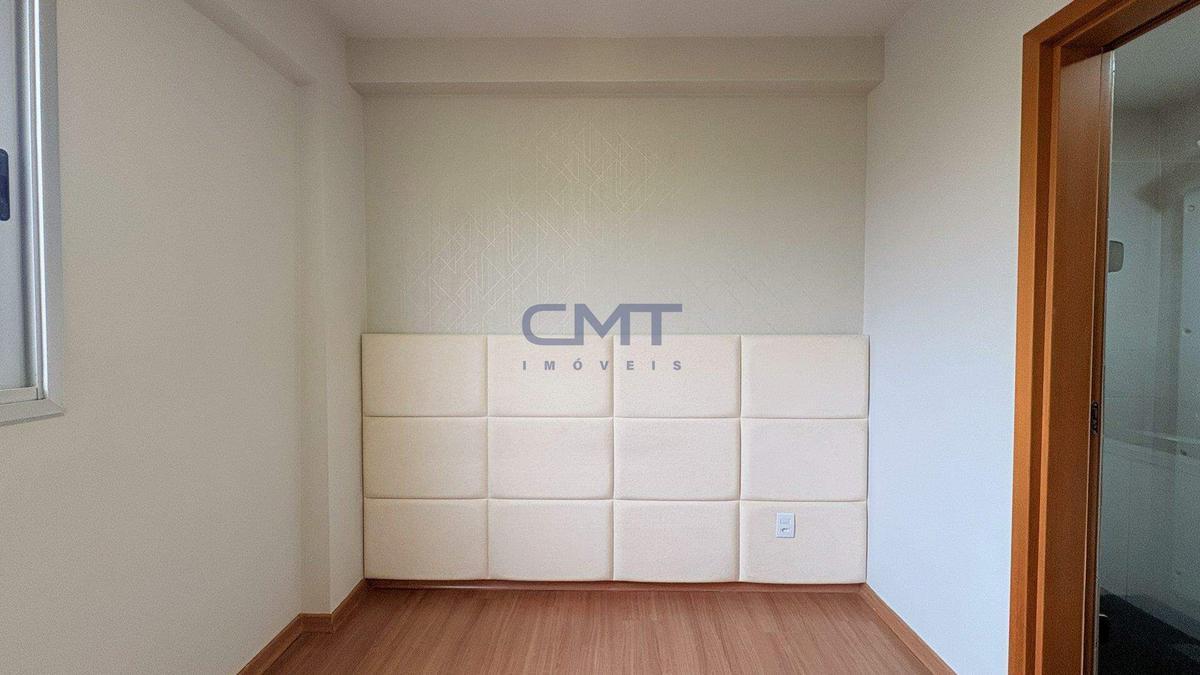Apartamento, Sagrada Família, 3 Quartos, 2 Vagas, 1 Suíte