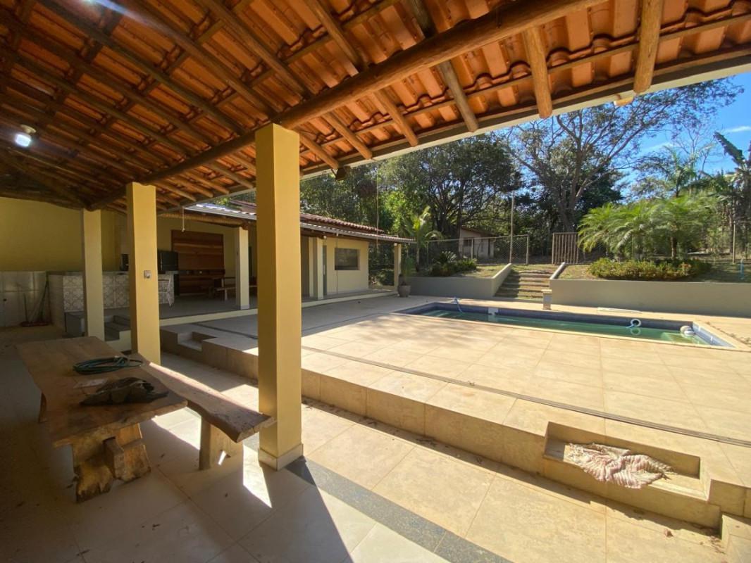 Fazenda, Centro, 3 Quartos, 2 Vagas, 1 Suíte
