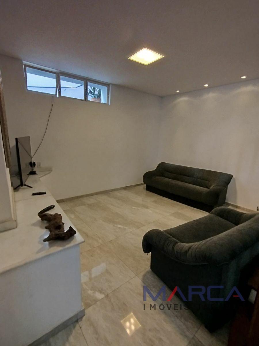 Casa, Santa Rosa, 5 Quartos, 2 Vagas