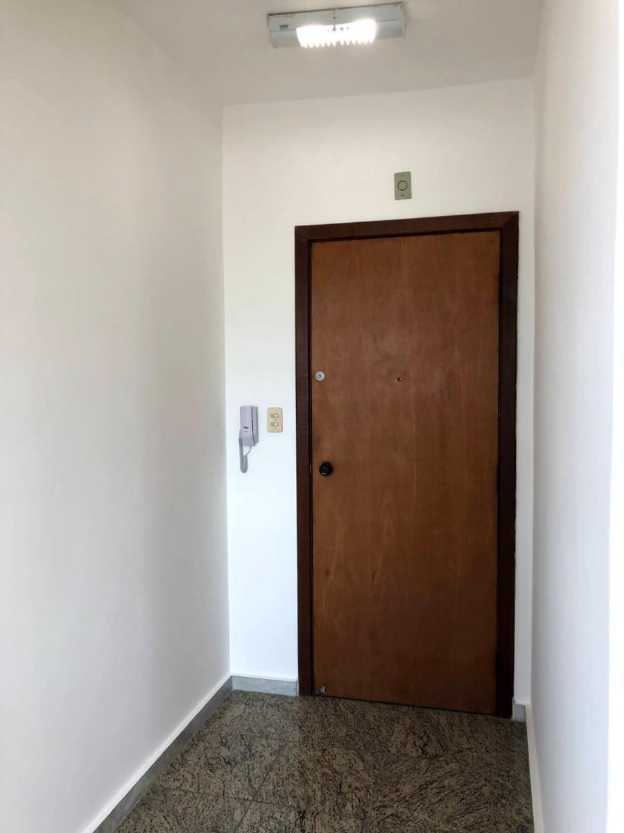 Sala, Barro Preto, 0 Quarto, 0 Vaga