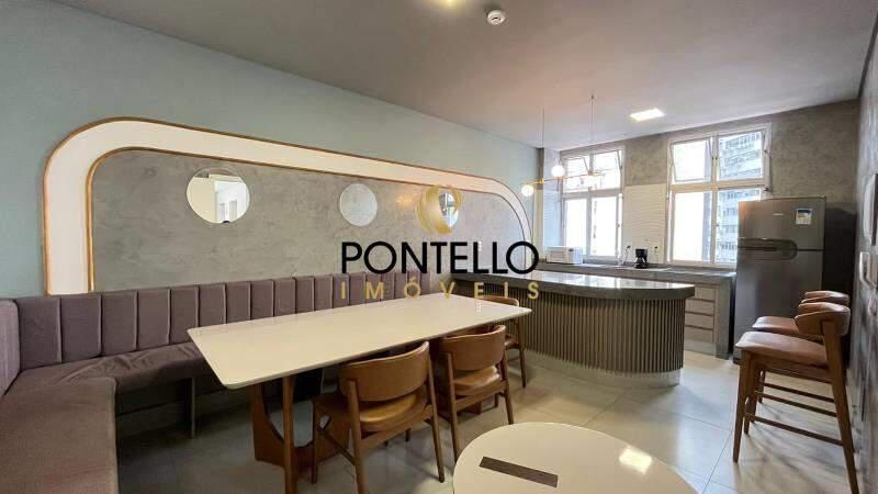 Apartamento, Centro, 2 Quartos, 0 Vaga, 1 Suíte