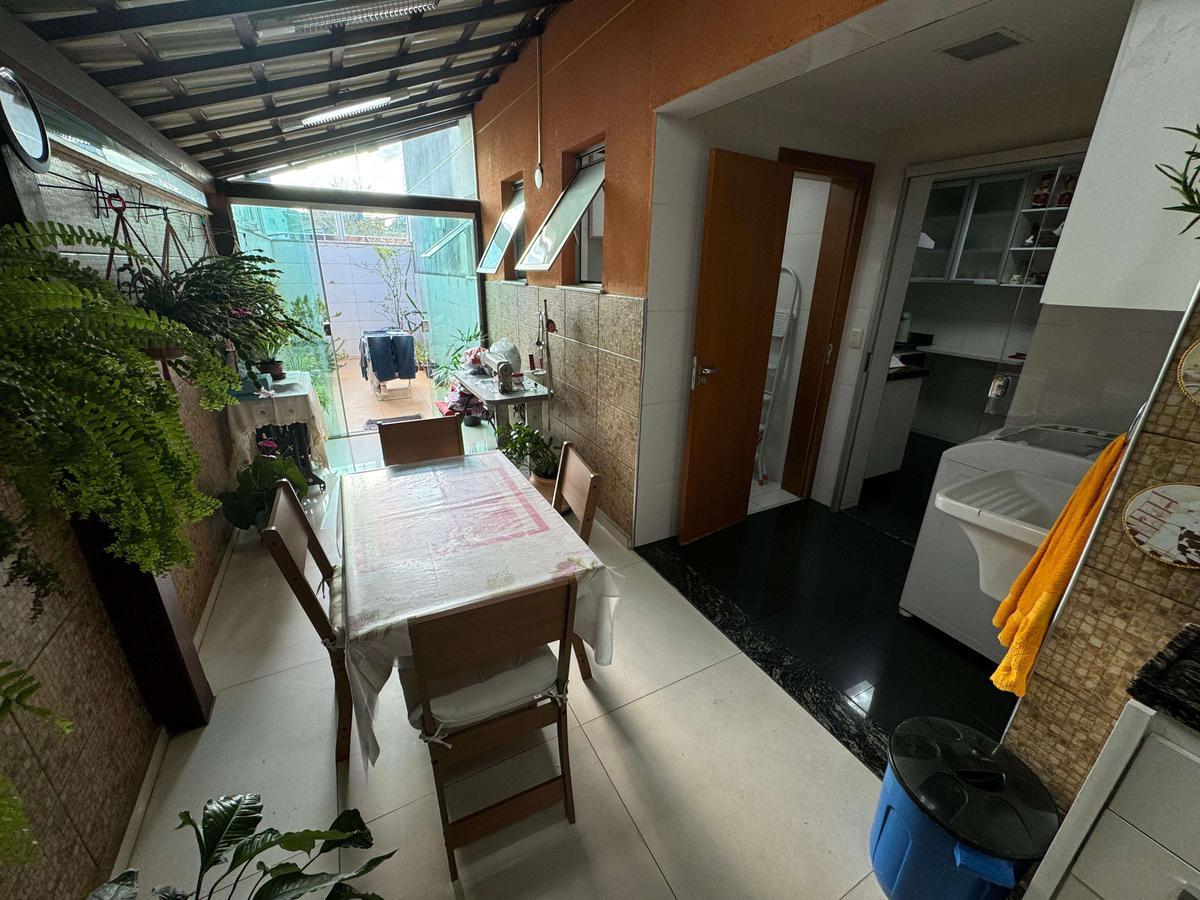 Apartamento, União, 3 Quartos, 2 Vagas, 1 Suíte