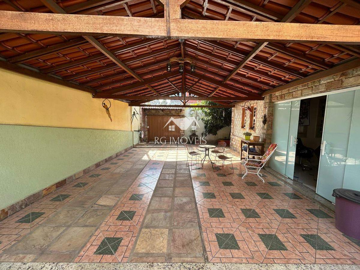 Casa, Parque Belo Horizonte Industrial, 4 Quartos, 4 Vagas