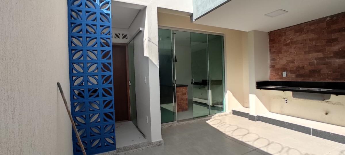 Casa, Jardim Vitória, 2 Quartos, 1 Vaga