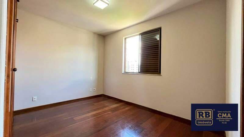 Apartamento, Cruzeiro, 4 Quartos, 2 Vagas, 1 Suíte