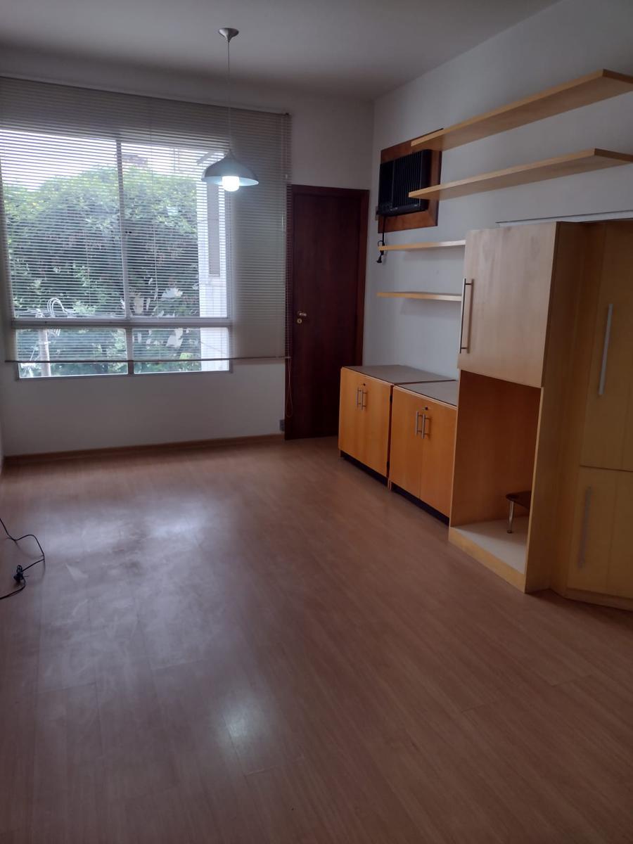 Sala, Barro Preto, 0 Quarto, 0 Vaga