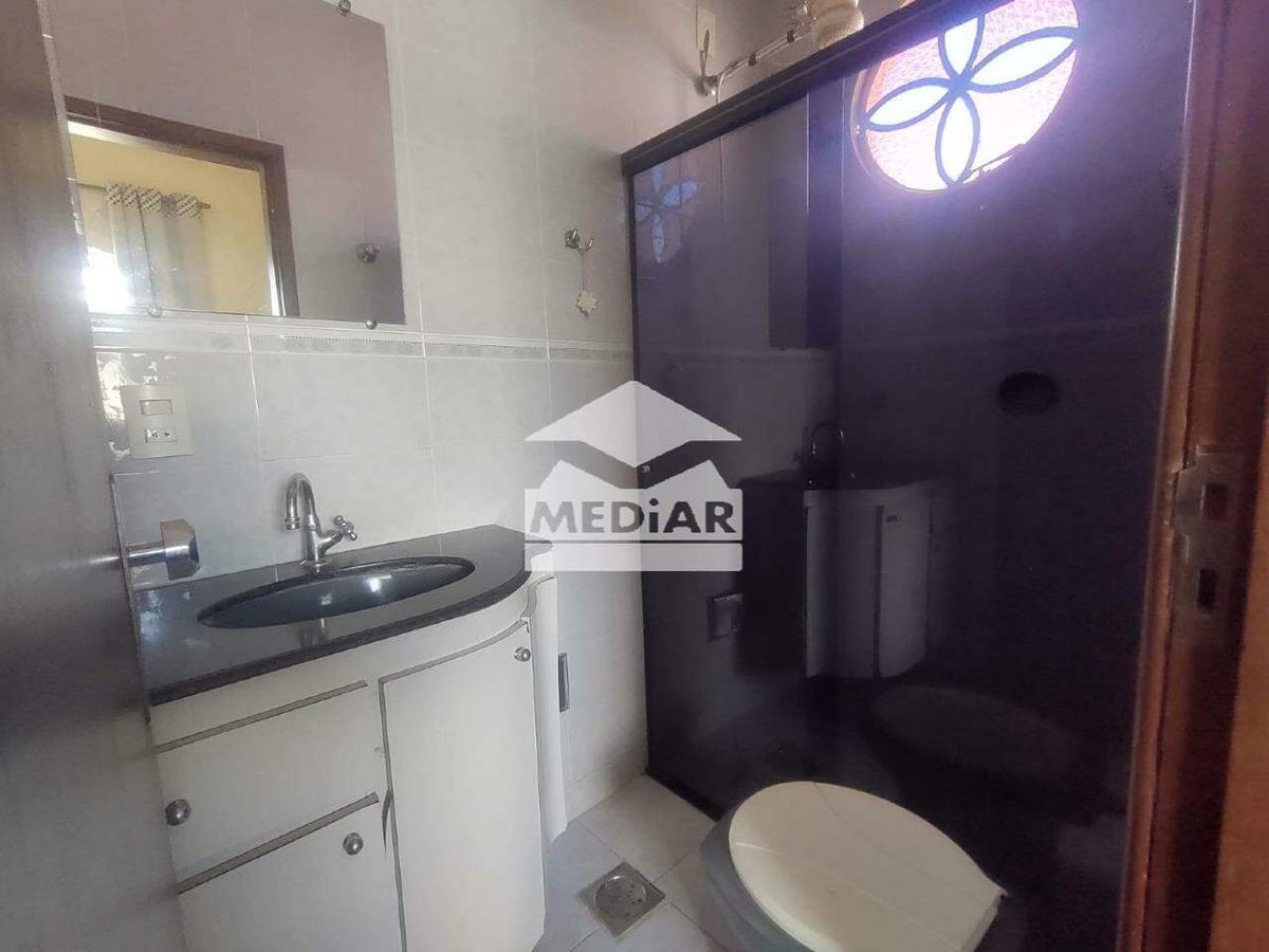 Casa, Sagrada Família, 5 Quartos, 2 Vagas, 1 Suíte