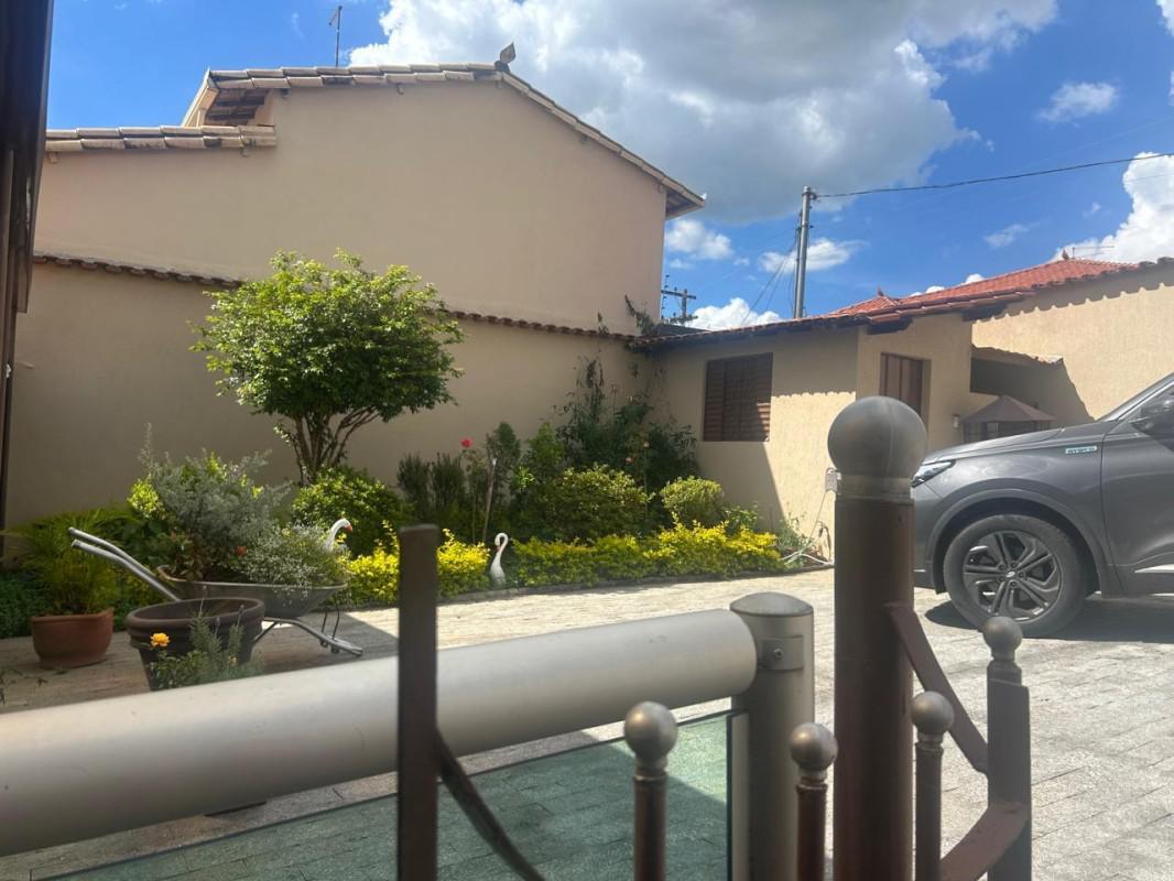 Casa, Santa Helena, 3 Quartos, 6 Vagas, 1 Suíte