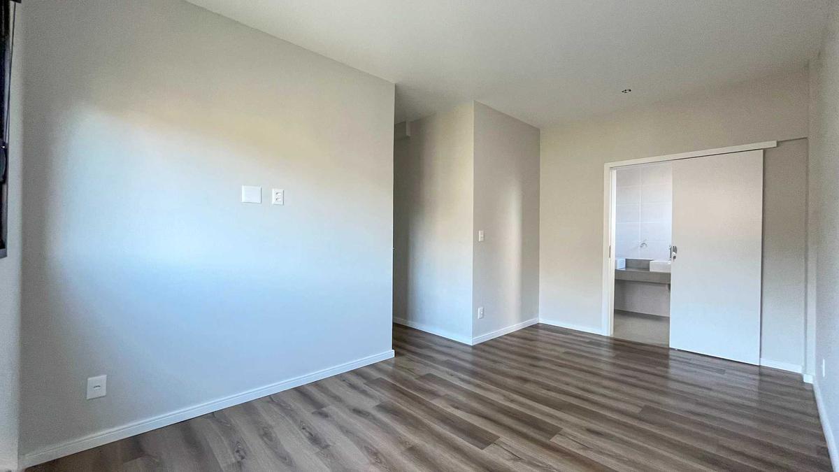 Apartamento, Castelo, 4 Quartos, 2 Vagas, 2 Suítes