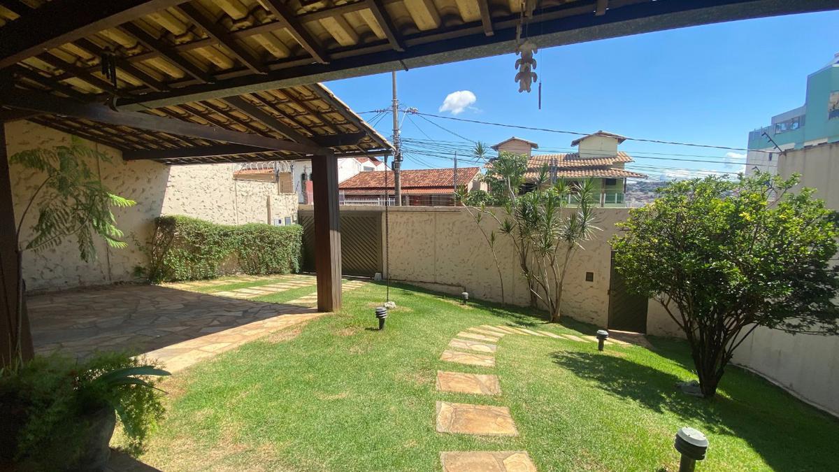 Casa, Álvaro Camargos, 4 Quartos, 2 Vagas, 1 Suíte