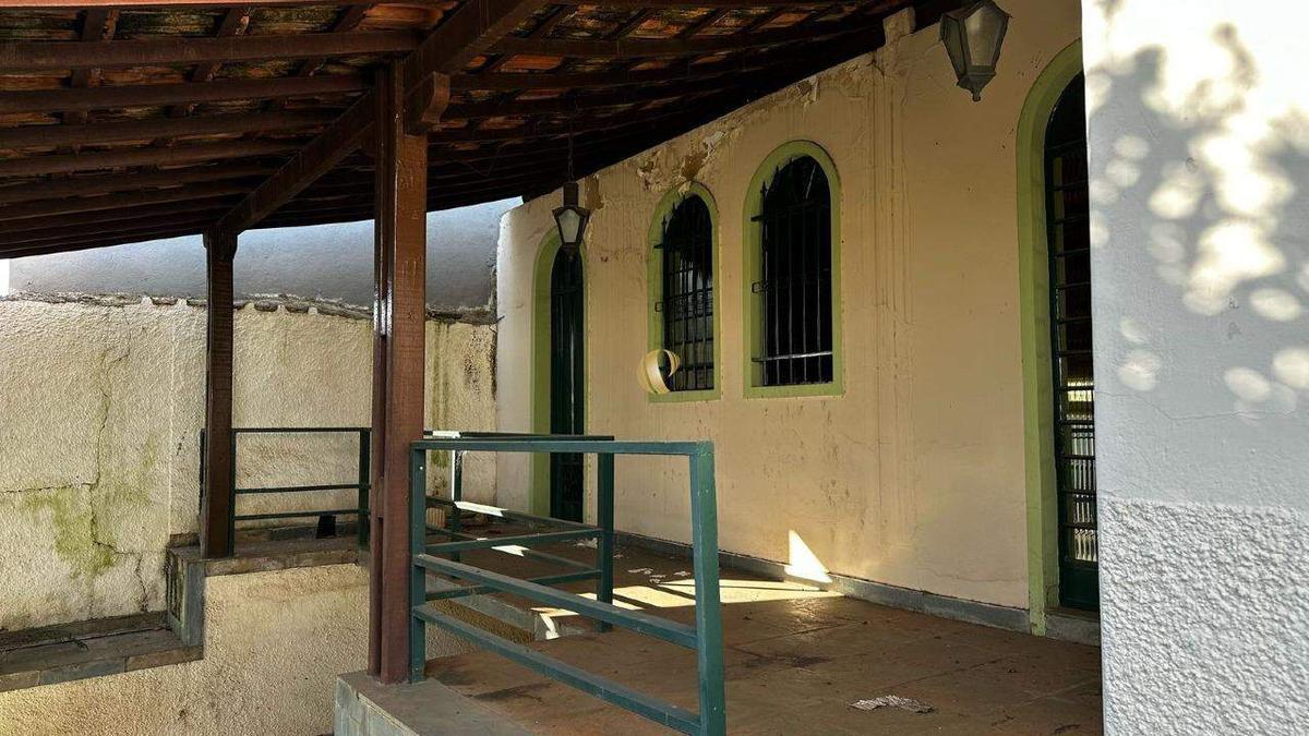 Casa, São Pedro, 5 Quartos, 2 Vagas, 1 Suíte