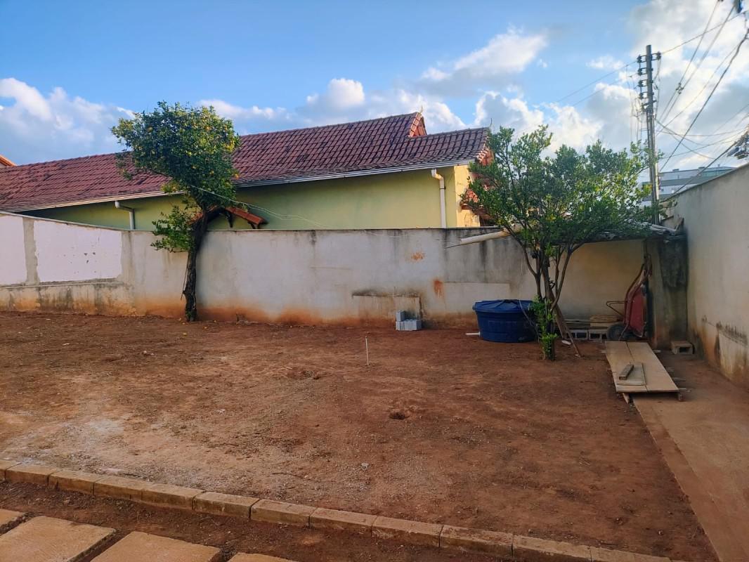 Lote, Cardoso, 0 Quarto, 0 Vaga