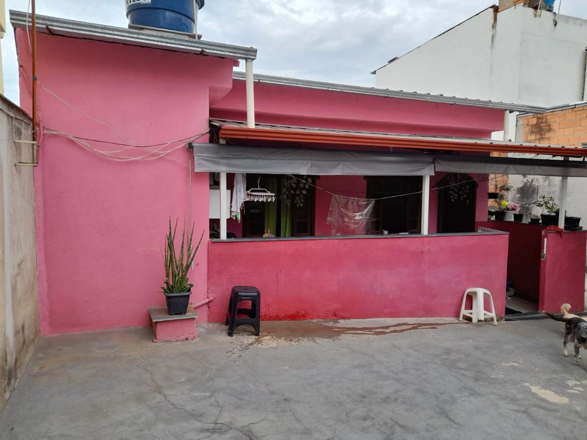 Casa, Nacional, 3 Quartos, 4 Vagas
