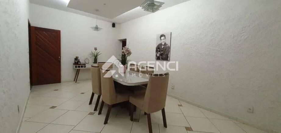 Casa, São Gonçalo, 3 Quartos, 0 Vaga, 1 Suíte