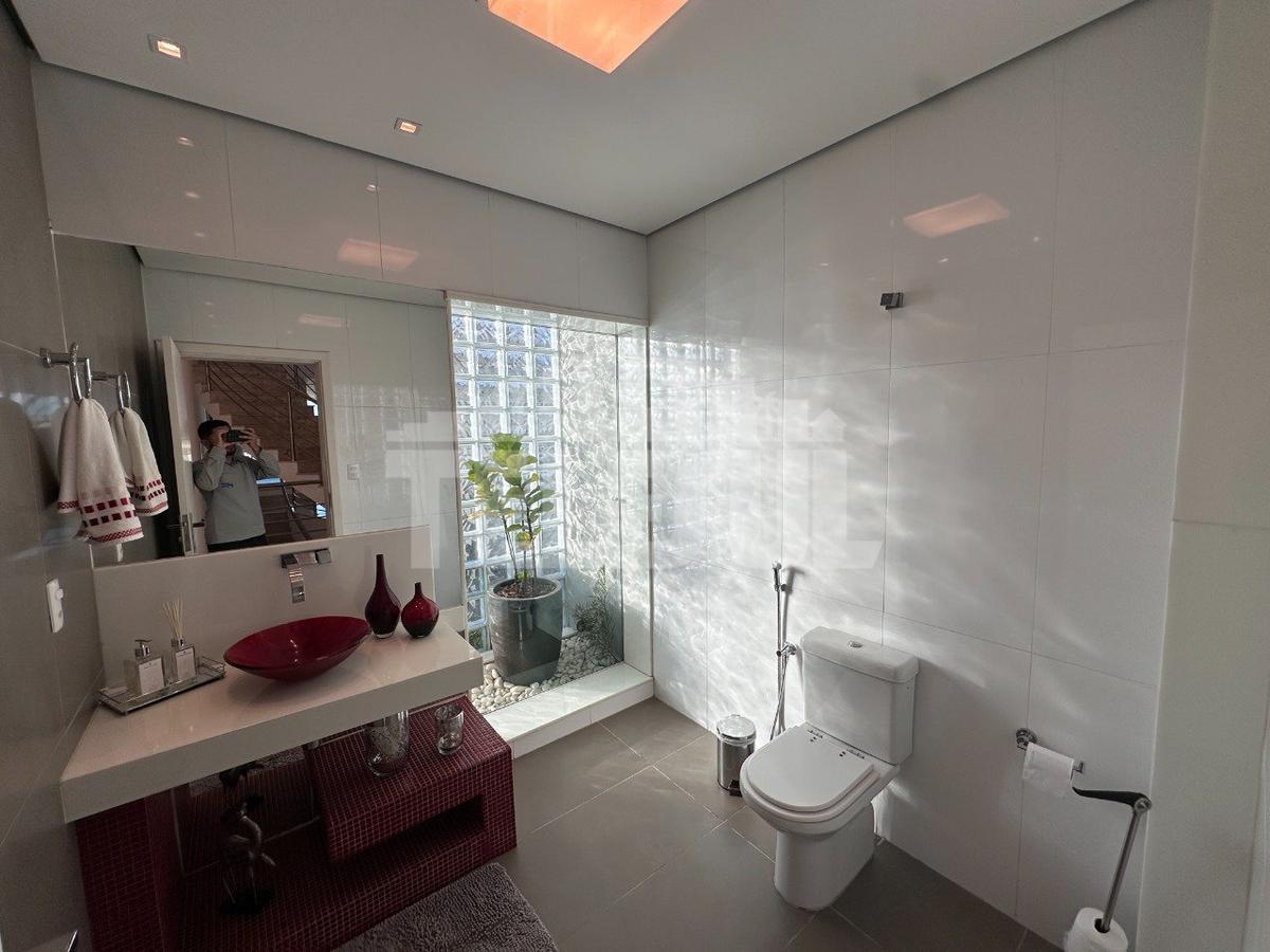 Casa, Parque São José, 5 Quartos, 4 Vagas, 5 Suítes