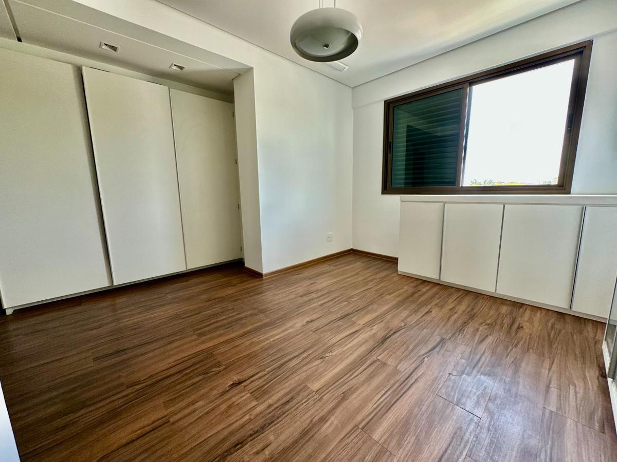Apartamento, São José, 3 Quartos, 3 Vagas, 3 Suítes