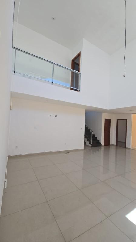 Casa, Trevo, 4 Quartos, 2 Vagas, 4 Suítes