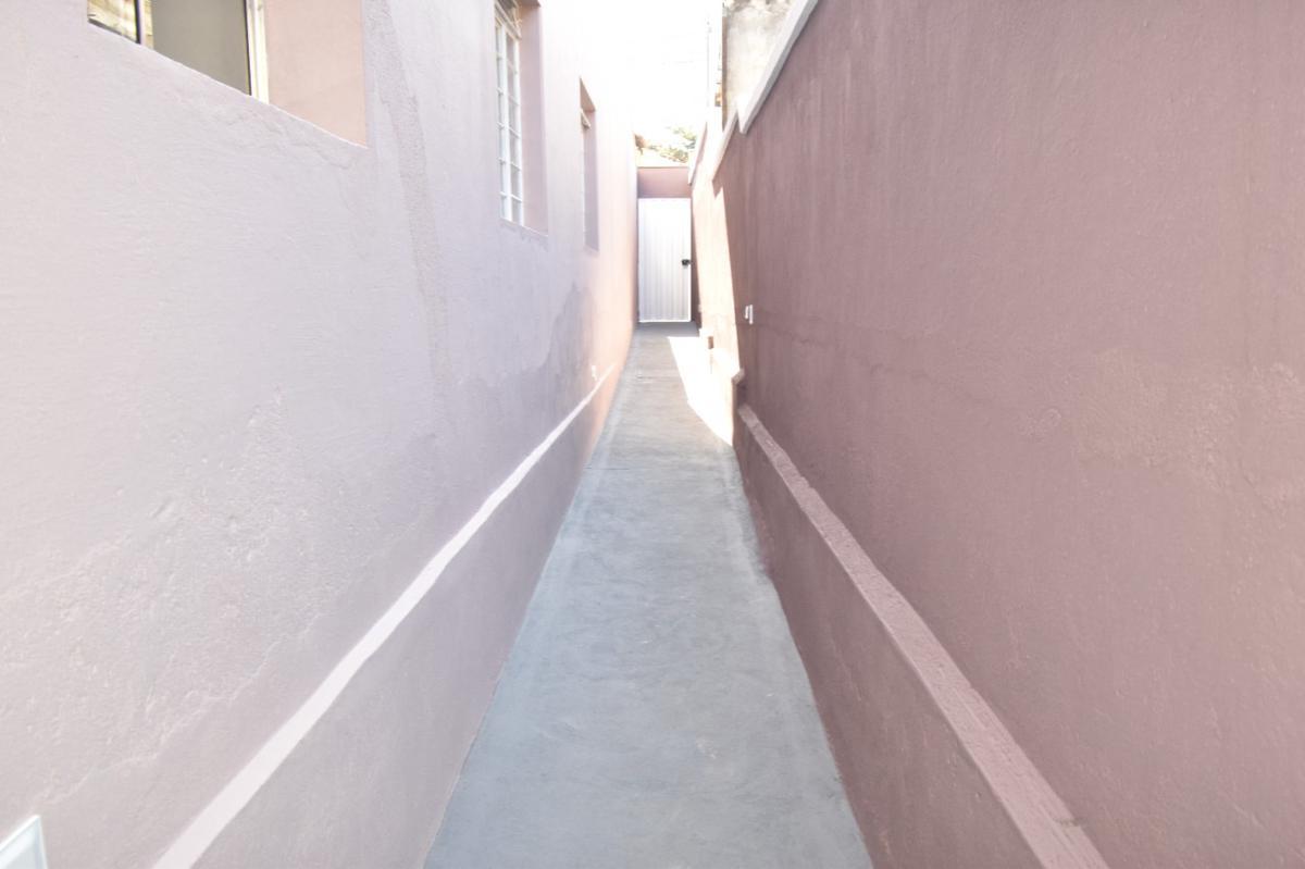 Casa, Itapoã, 2 Quartos, 0 Vaga