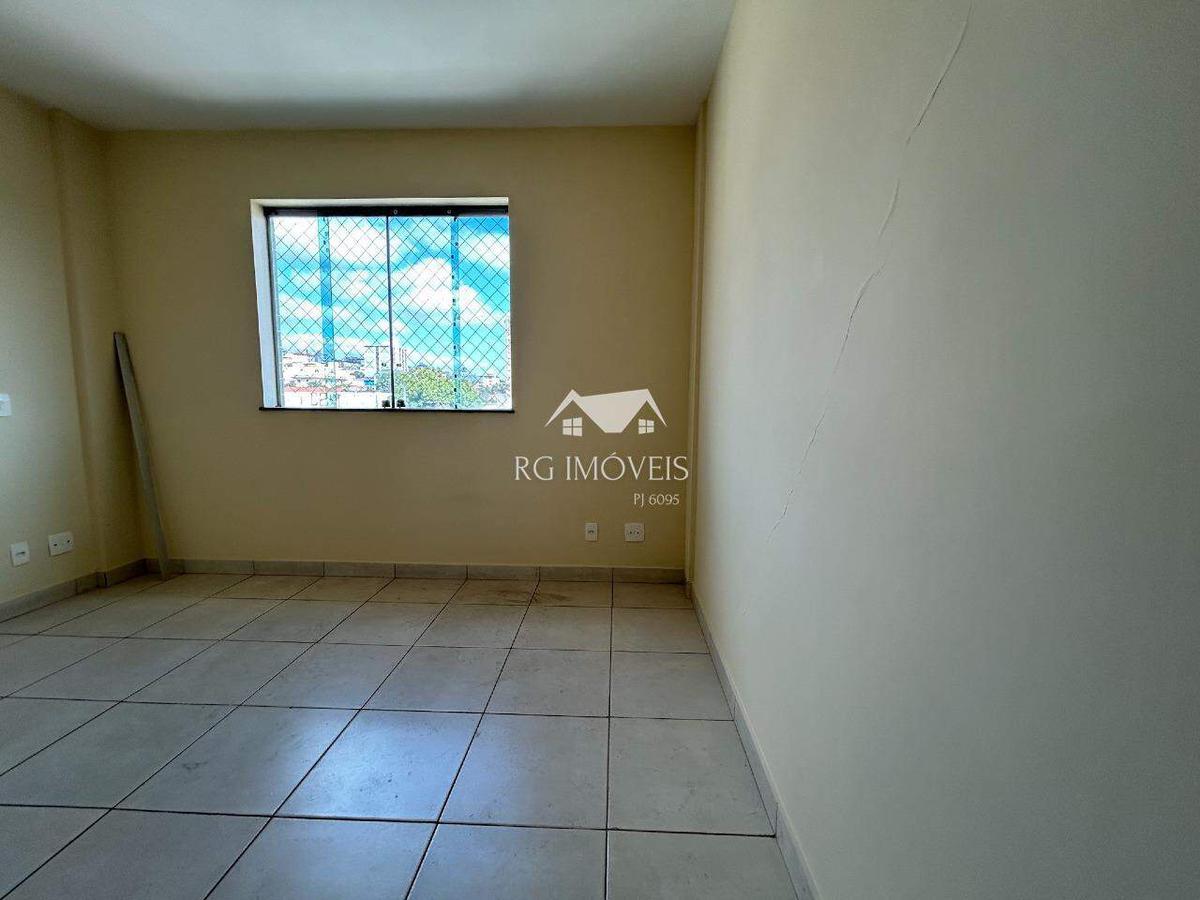 Cobertura, Barreiro, 4 Quartos, 2 Vagas, 1 Suíte
