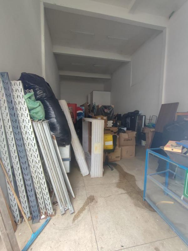 Galpão, Santa Terezinha, 0 Quarto, 2 Vagas