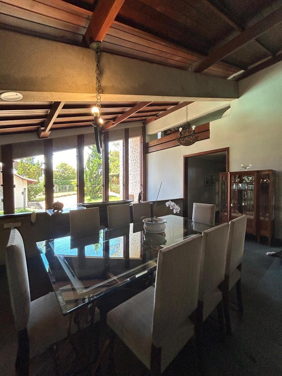 Casa, Jardim Canadá, 3 Quartos, 6 Vagas, 1 Suíte
