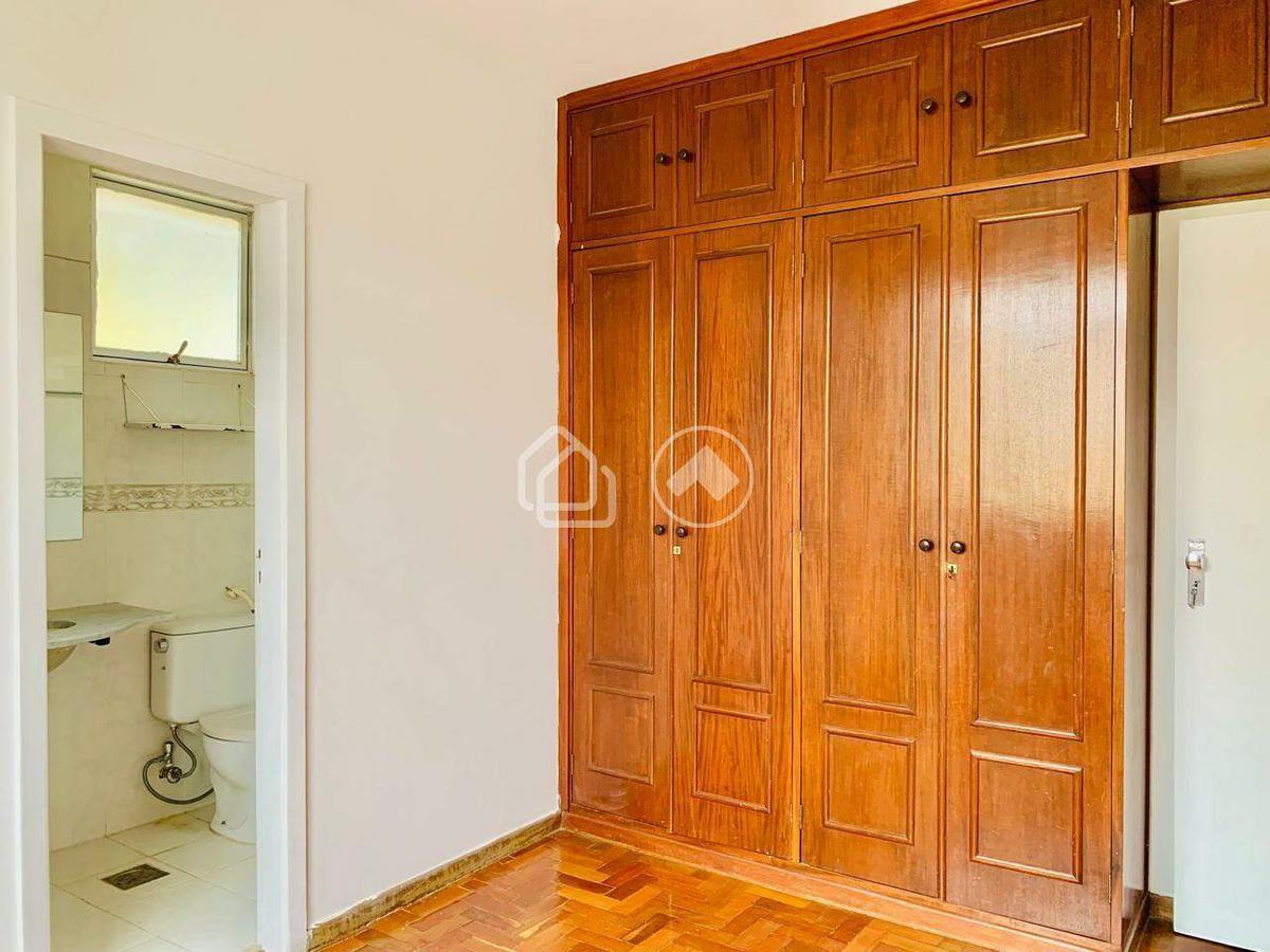 Apartamento, Estoril, 3 Quartos, 1 Vaga, 1 Suíte