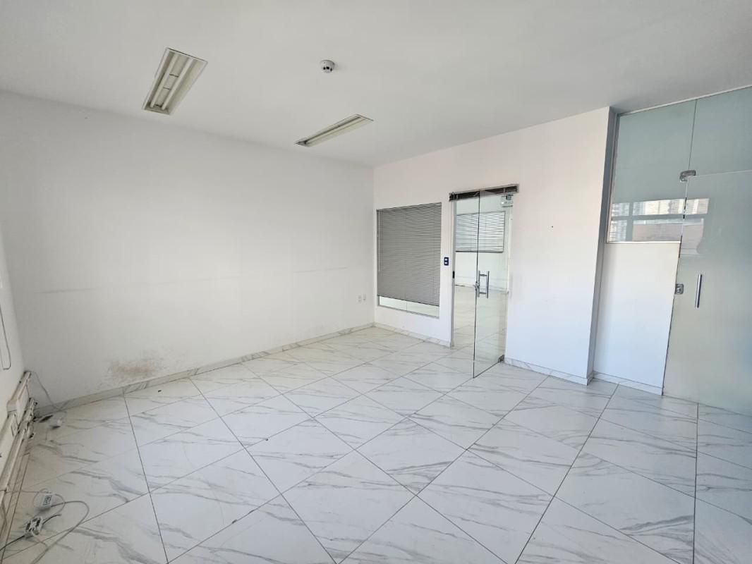 Sala, Vale do Sereno, 0 Quarto, 0 Vaga