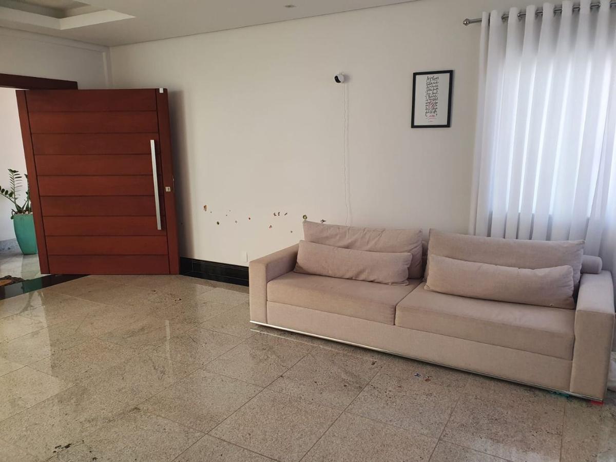 Casa, Parque São José, 3 Quartos, 30 Vagas, 1 Suíte