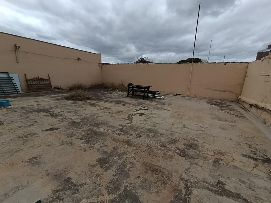 Casa, Caiçaras, 3 Quartos, 9 Vagas, 1 Suíte