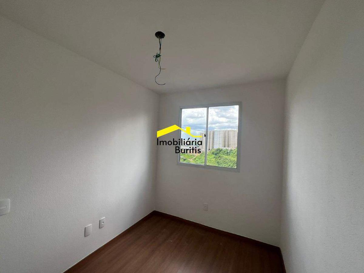 Apartamento, Palmeiras, 2 Quartos, 1 Vaga