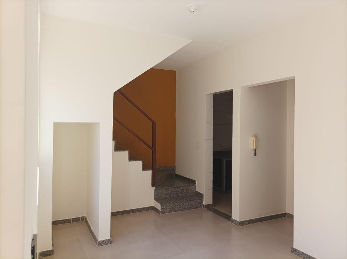 Casa, Palmeiras, 3 Quartos, 1 Vaga, 1 Suíte