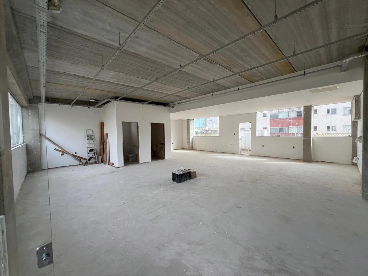 Andar, Castelo, 0 Quarto, 0 Vaga