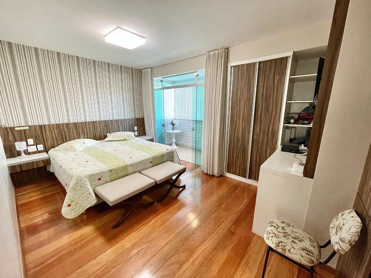 Apartamento, Castelo, 4 Quartos, 2 Vagas, 2 Suítes