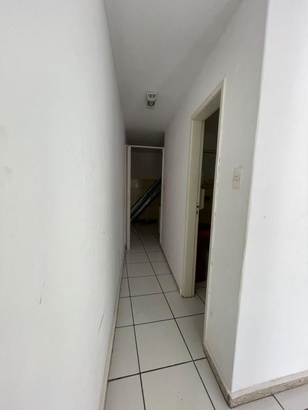 Andar, Centro, 0 Quarto, 0 Vaga