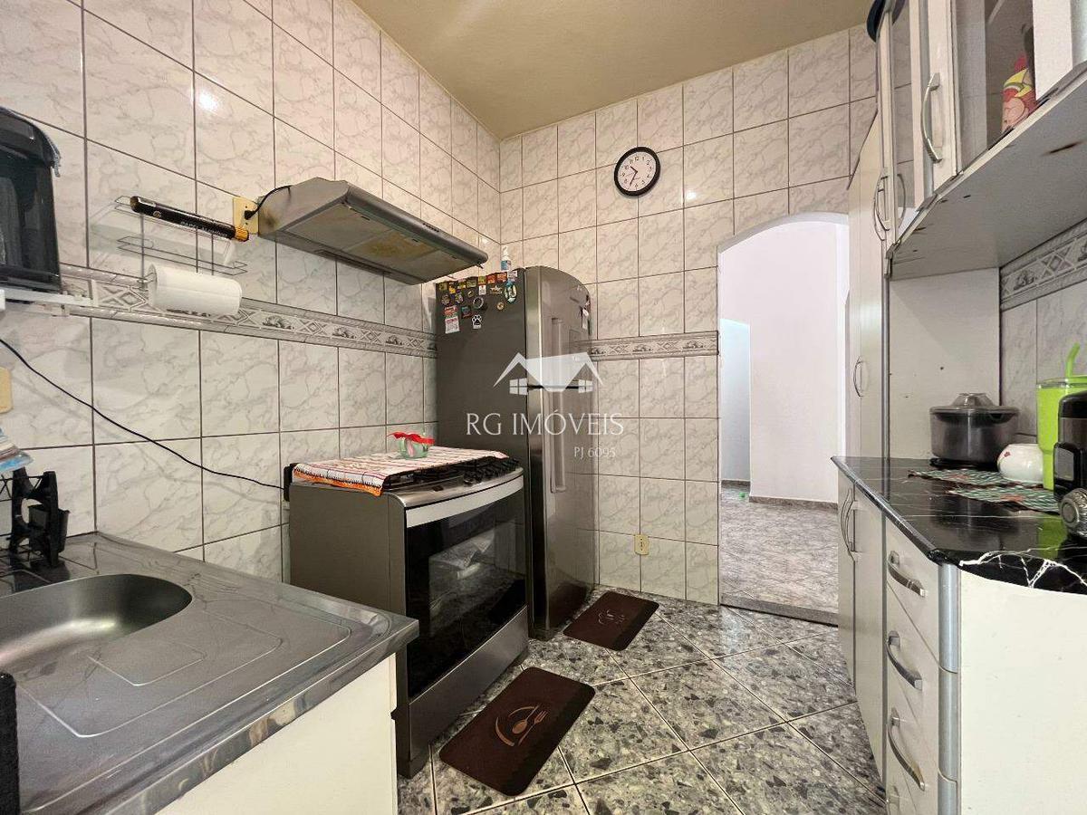 Casa, Milionários, 3 Quartos, 2 Vagas, 1 Suíte